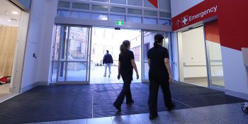 Emergency department entrance Wollongong Hospital